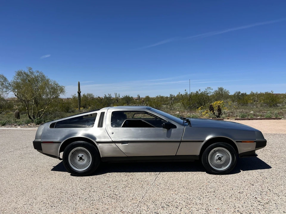 1981 DeLorean DMC-12 - Image 13 of 31