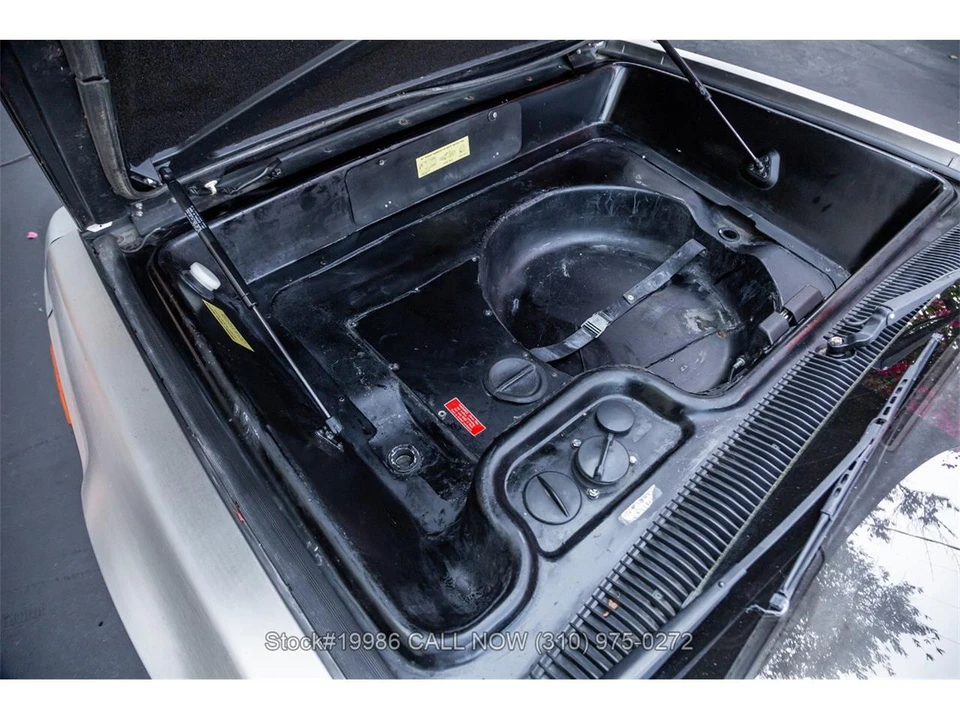 1981 DeLorean DMC-12 - Image 24 of 31