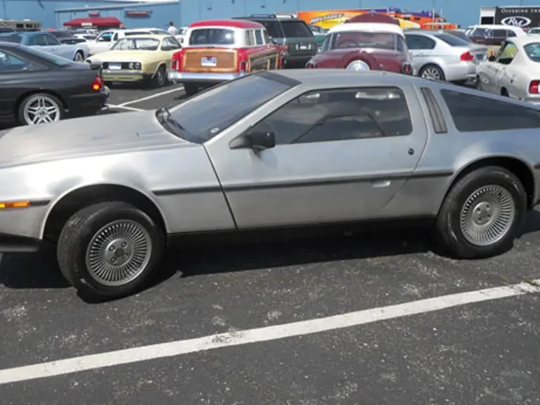 1981 DeLorean DMC-12 - Image 2 of 2