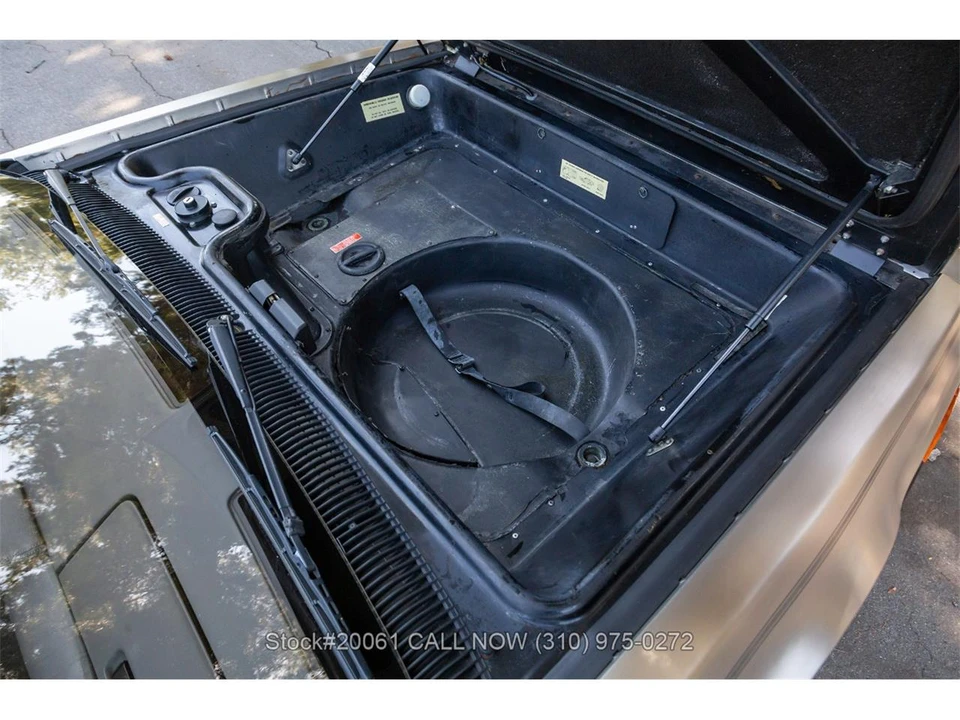 1981 DeLorean DMC-12 - Image 28 of 31