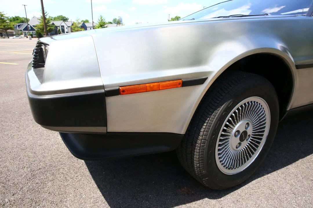 1981 DeLorean DMC-12 - Image 29 of 31
