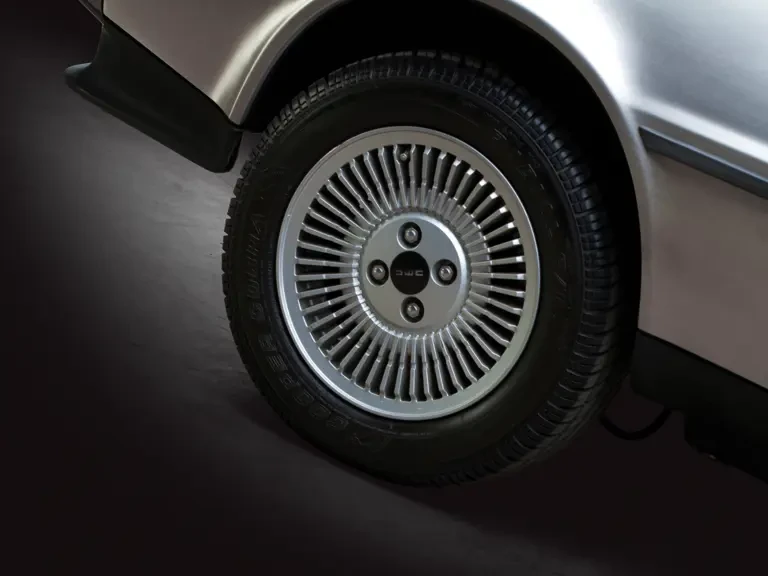 1981 DeLorean DMC-12 - Image 8 of 24