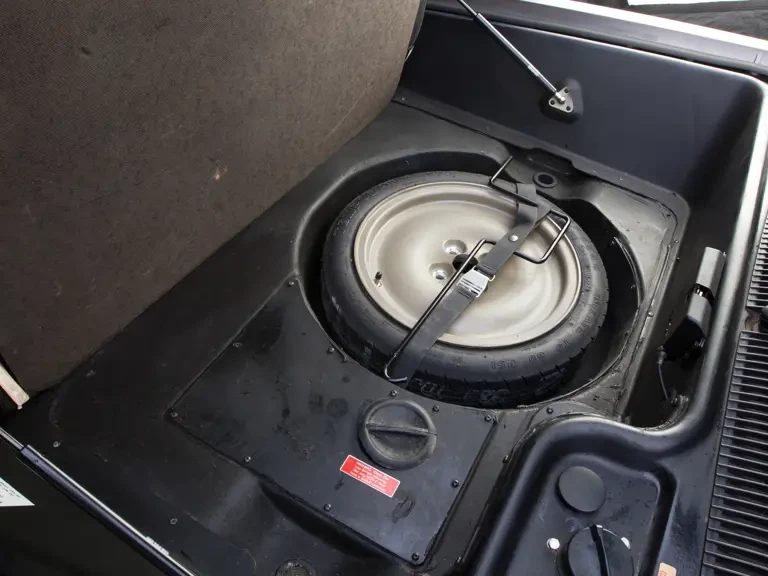 1981 DeLorean DMC-12 - Image 21 of 24