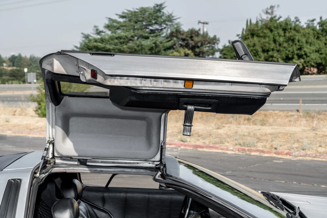 1981 DeLorean DMC-12 - Image 23 of 31