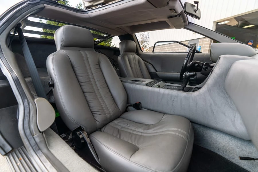 1981 DeLorean DMC-12 - Image 18 of 26