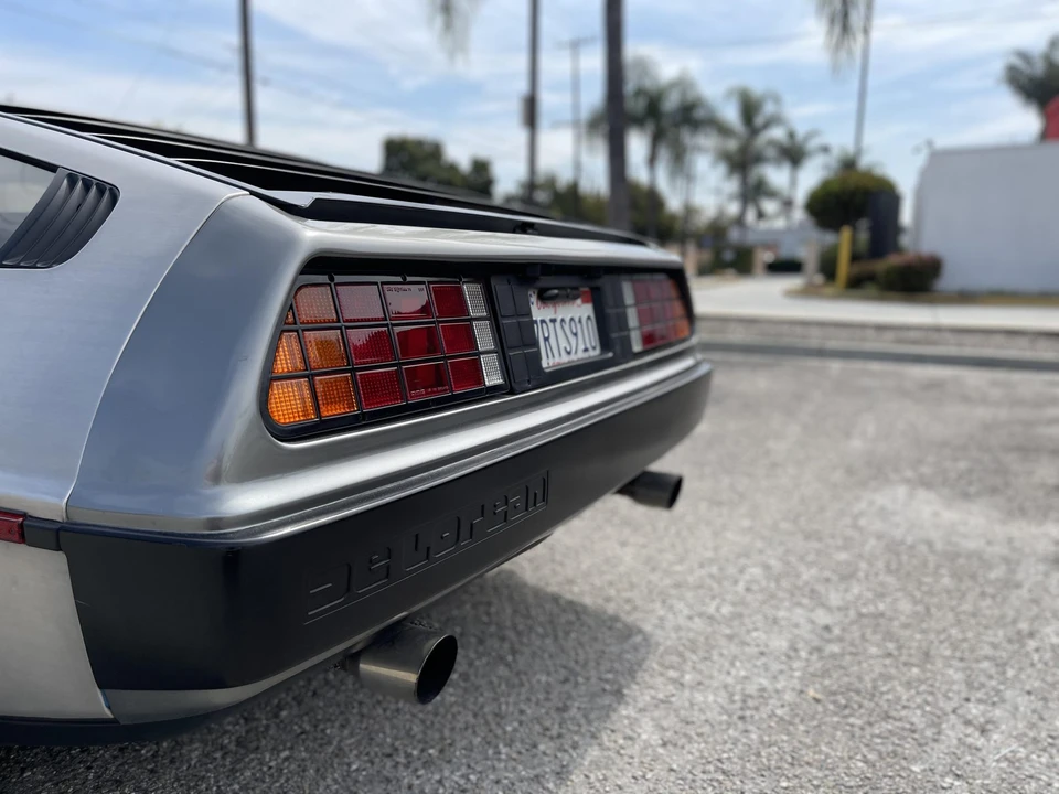 1981 DeLorean DMC-12 - Image 30 of 31