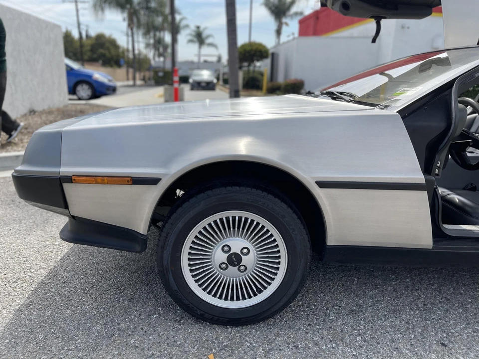1981 DeLorean DMC-12 - Image 25 of 31