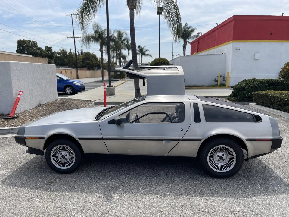 1981 DeLorean DMC-12 - Image 15 of 31