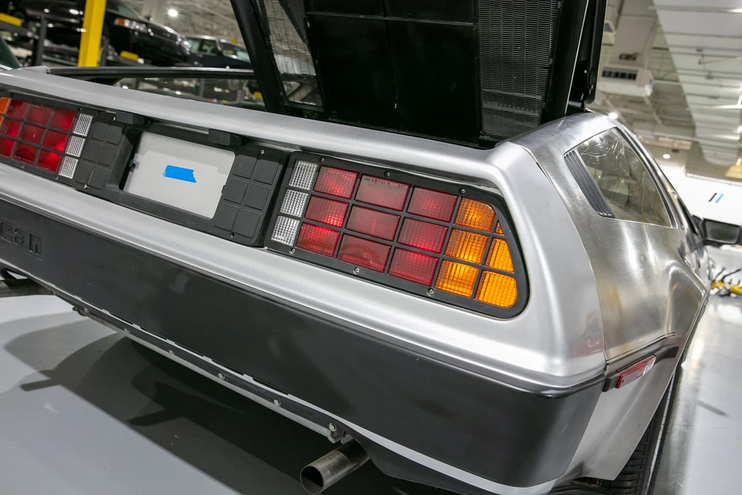 1981 DeLorean DMC-12 - Image 29 of 31