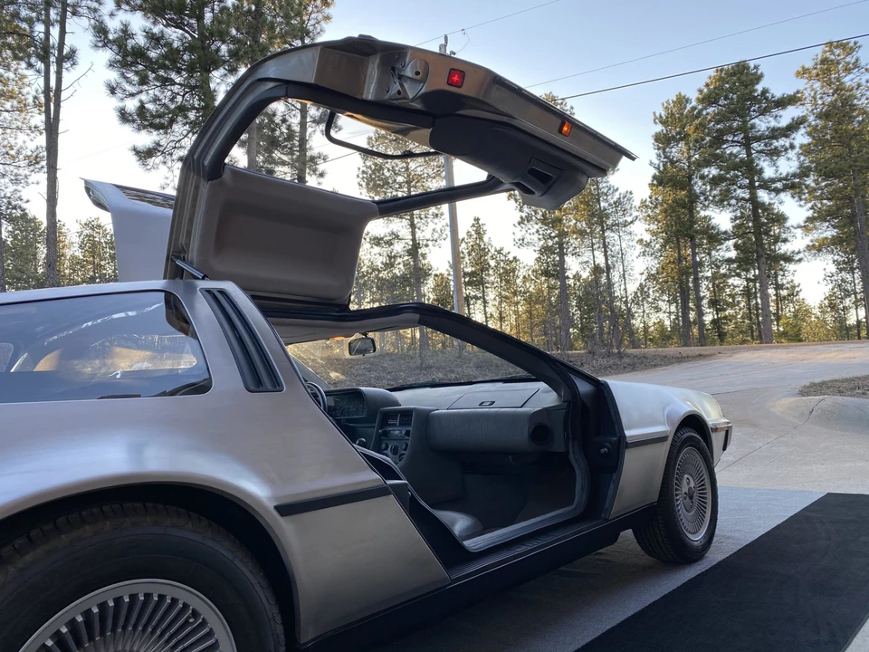 1981 DeLorean DMC-12 - Image 22 of 31
