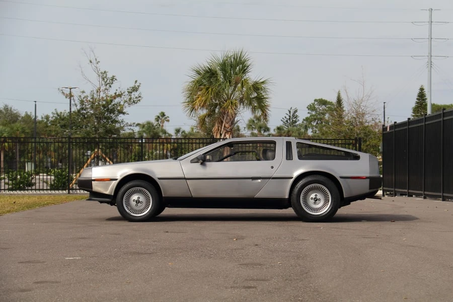 1981 DeLorean DMC-12 - Image 2 of 23