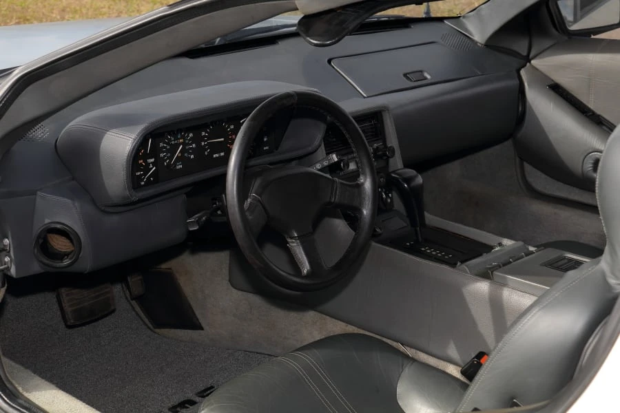 1981 DeLorean DMC-12 - Image 16 of 23