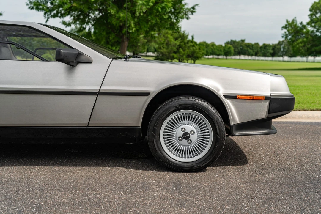 1981 DeLorean DMC-12 - Image 23 of 31