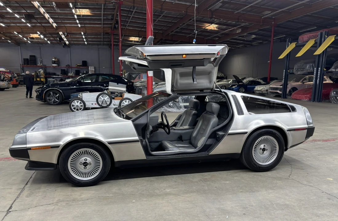 1981 DeLorean DMC-12 - Image 12 of 21