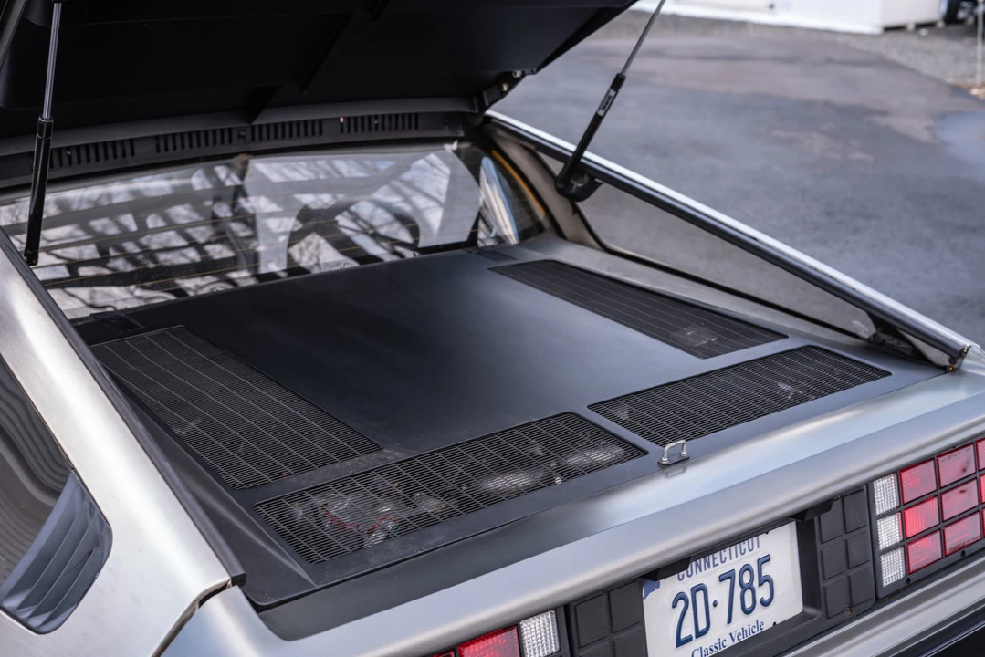 1981 DeLorean DMC-12 - Image 25 of 31