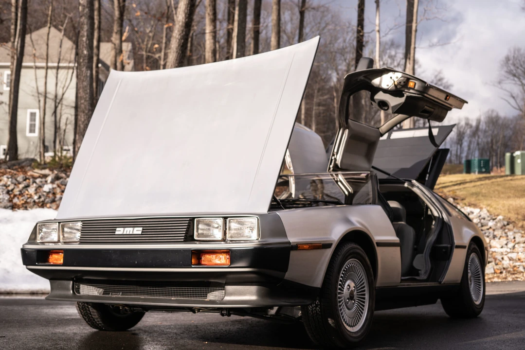 1981 DeLorean DMC-12 - Image 17 of 31