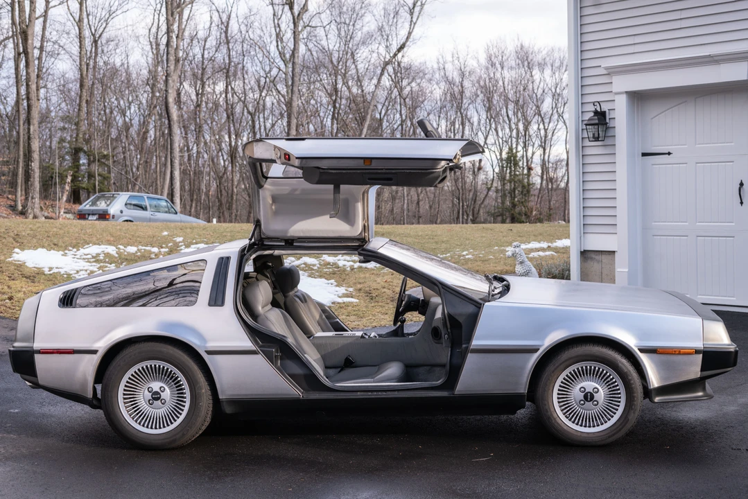 1981 DeLorean DMC-12 - Image 18 of 31