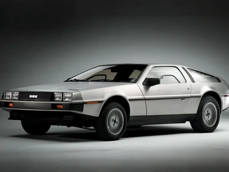 1981 DeLorean DMC-12 - Image 2 of 2