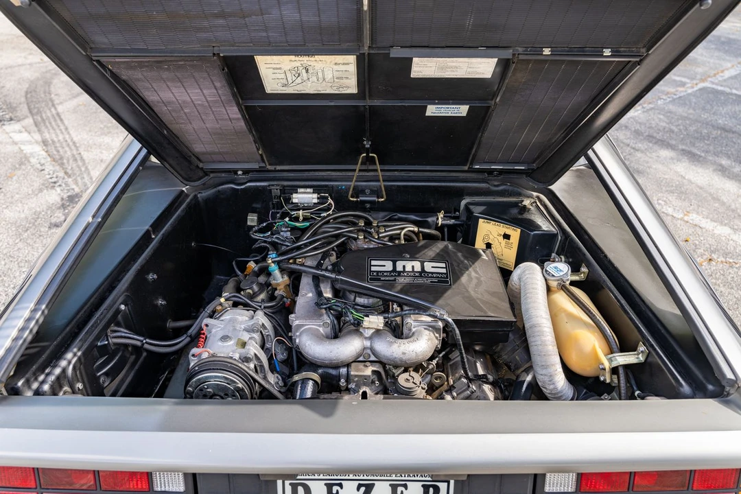 1981 DeLorean DMC-12 - Image 14 of 15