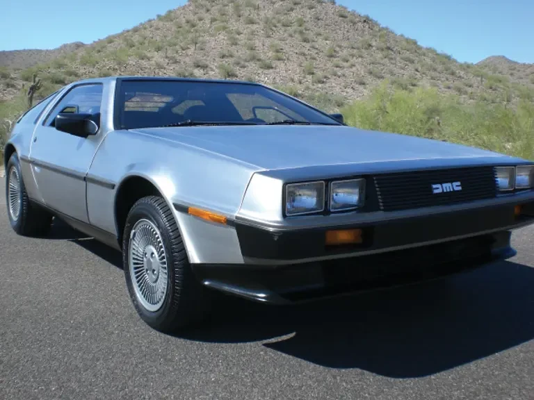 1981 DeLorean DMC-12 - Image 2 of 2