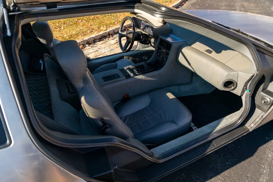 1981 DeLorean DMC-12 - Image 30 of 31