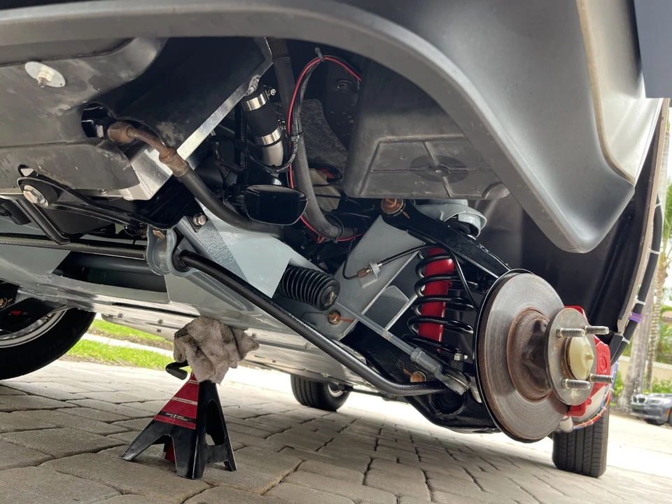 1981 DeLorean DMC-12 - Image 30 of 31