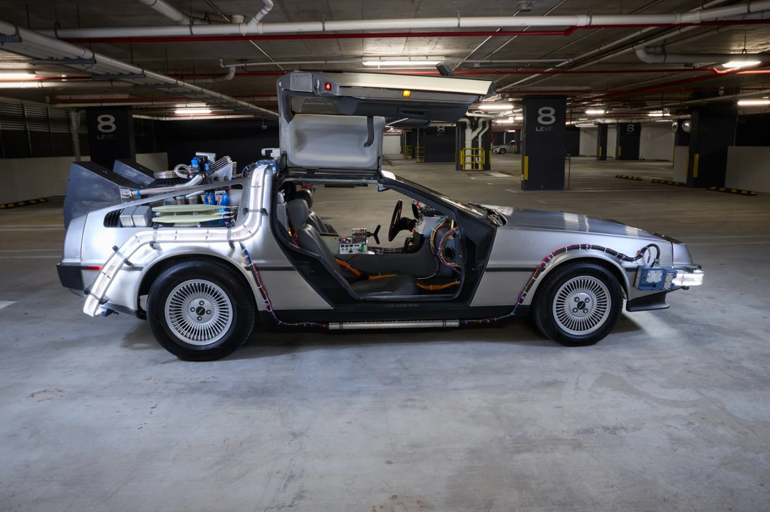 1981 DeLorean DMC-12 - Image 18 of 31