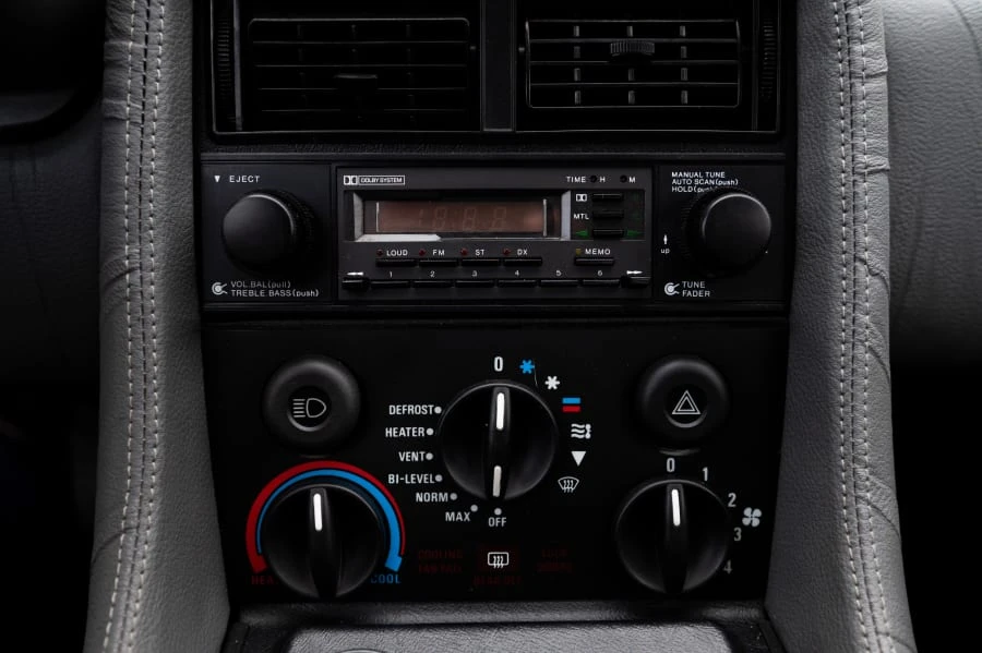 1981 DeLorean DMC-12 - Image 10 of 27