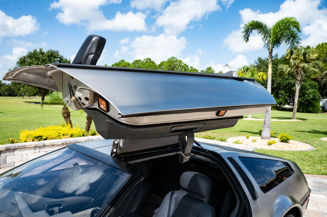 1981 DeLorean DMC-12 - Image 15 of 31
