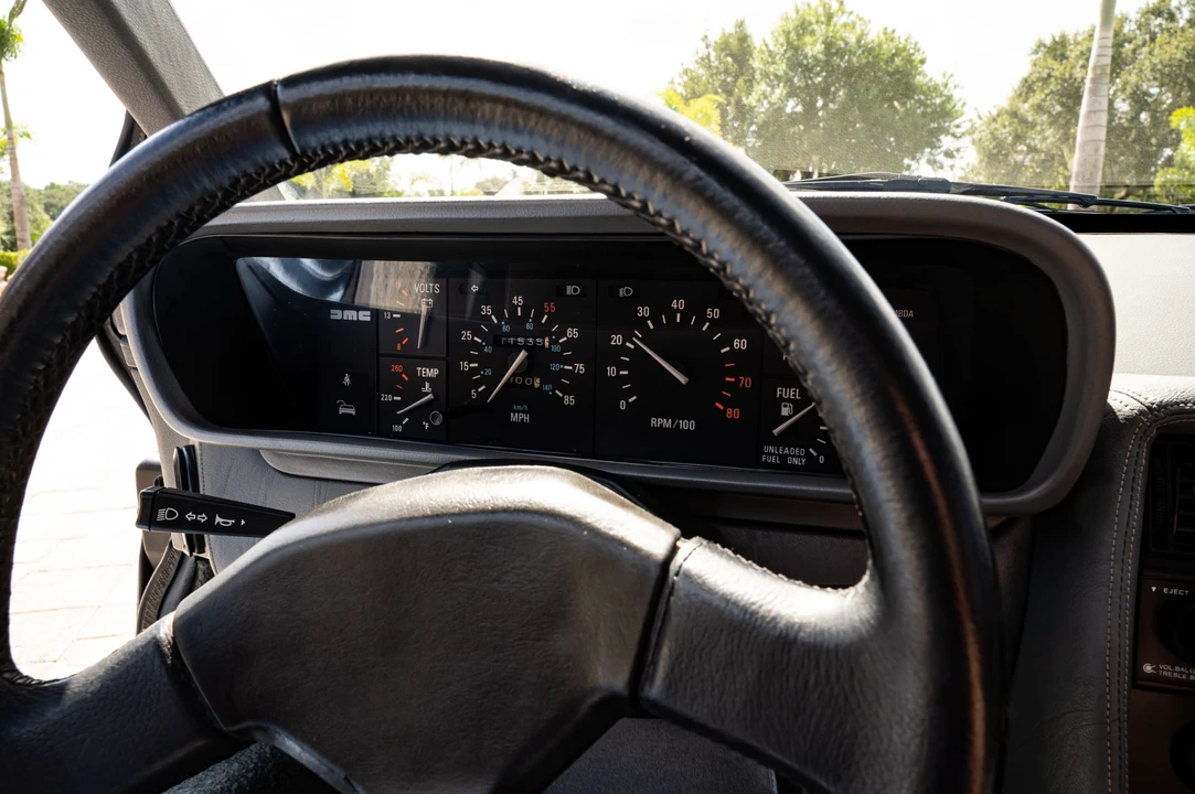 1981 DeLorean DMC-12 - Image 25 of 31