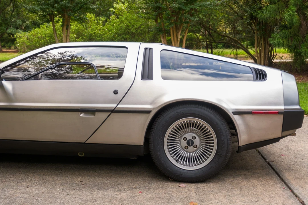 1981 DeLorean DMC-12 - Image 13 of 31
