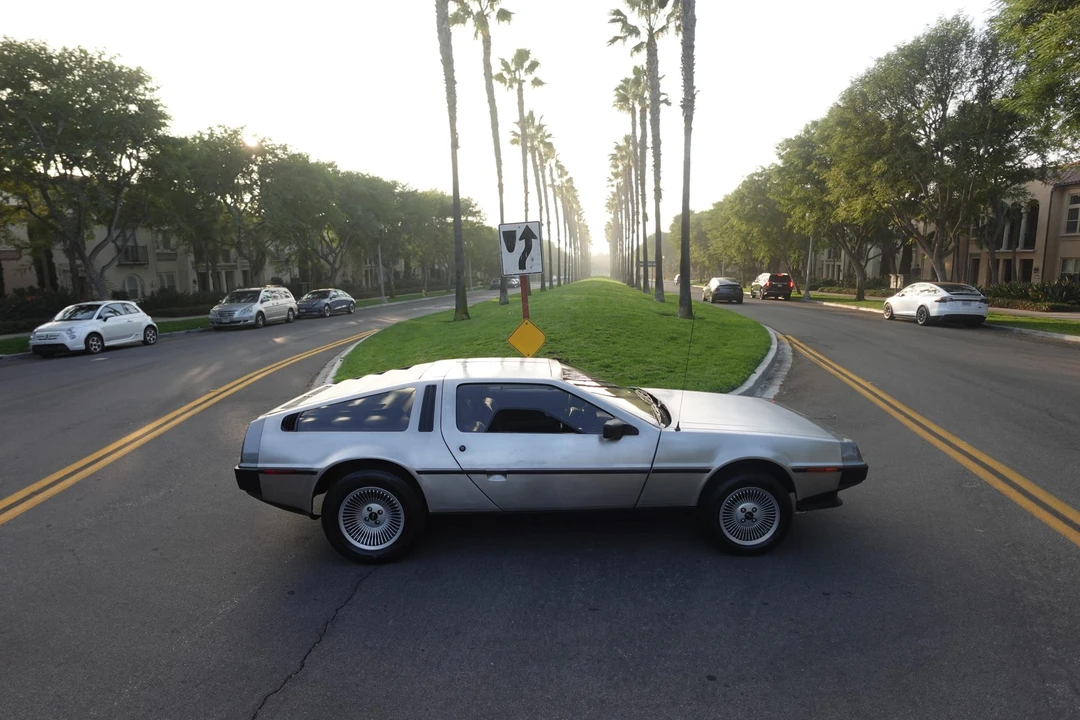 1981 DeLorean DMC-12 - Image 16 of 31