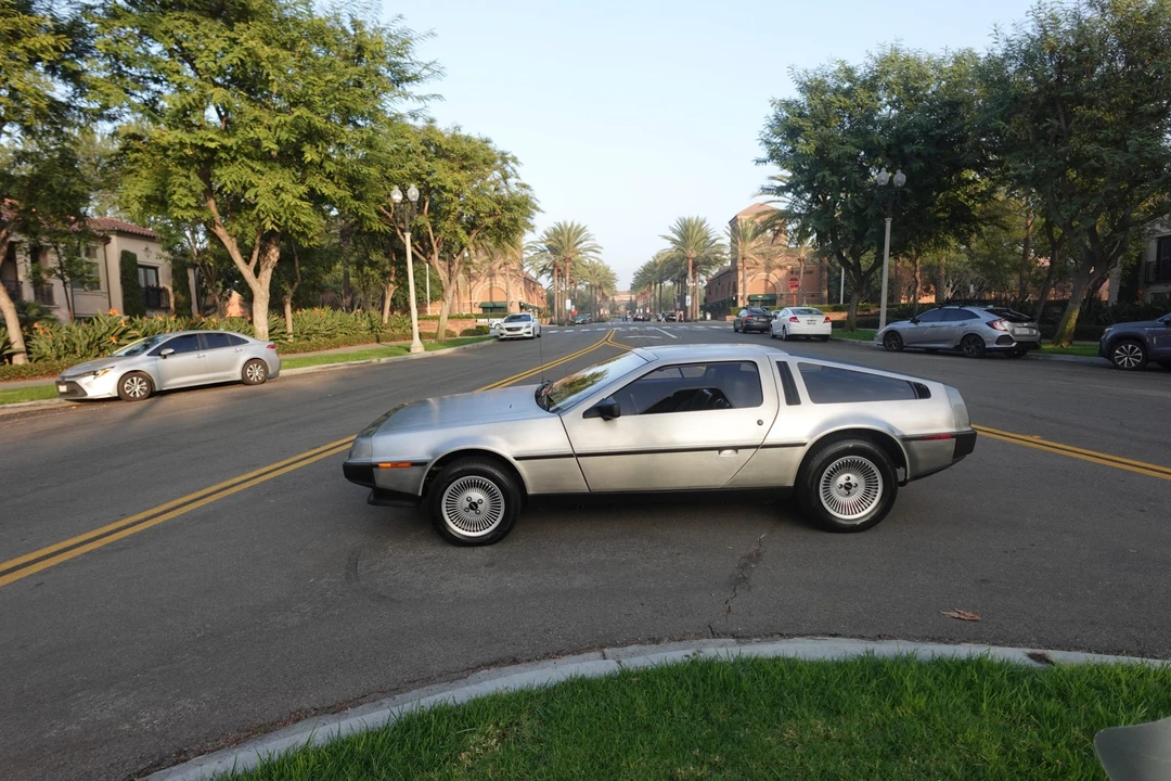 1981 DeLorean DMC-12 - Image 30 of 31