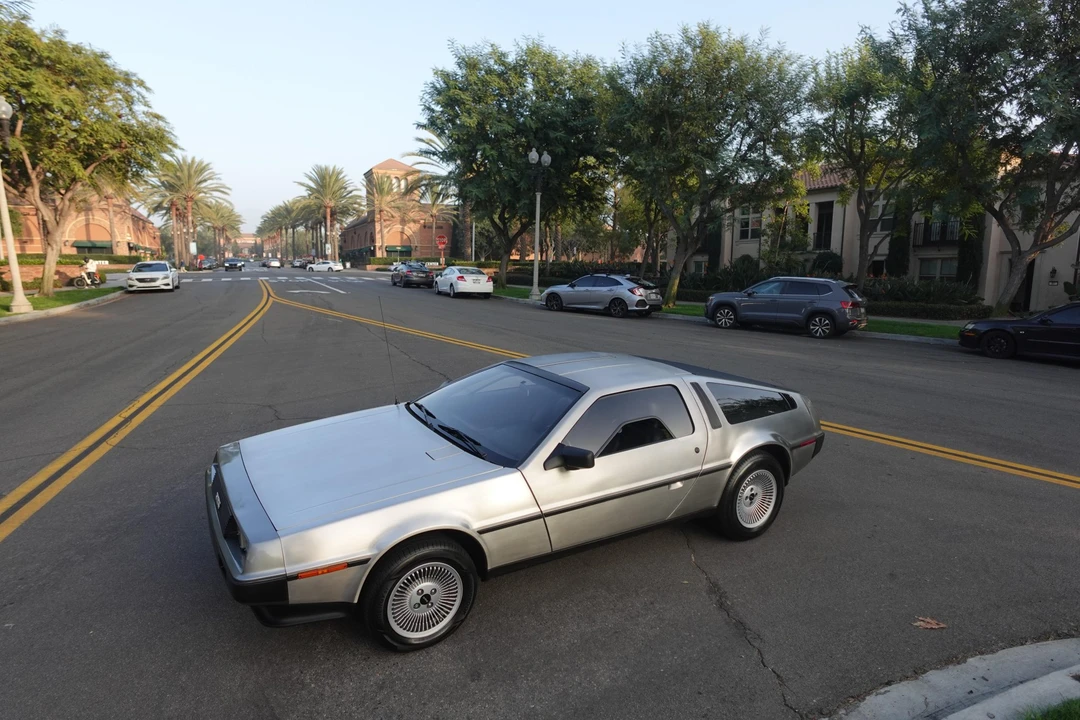 1981 DeLorean DMC-12 - Image 2 of 31