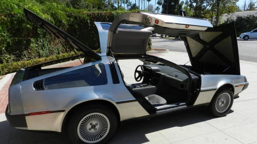 1981 DeLorean DMC-12 - Image 2 of 3