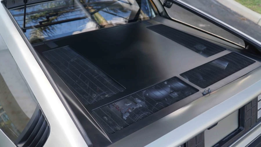 1981 DeLorean DMC-12 - Image 16 of 16
