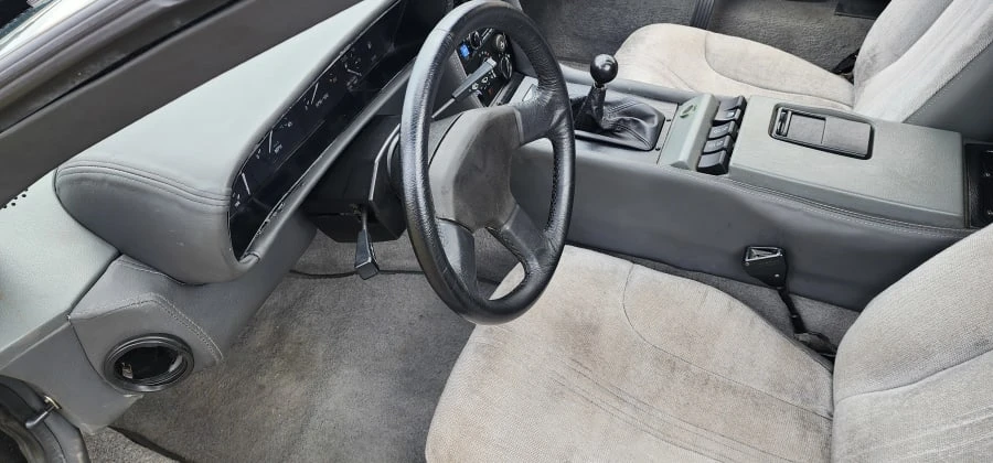 1981 DeLorean DMC-12 - Image 18 of 31