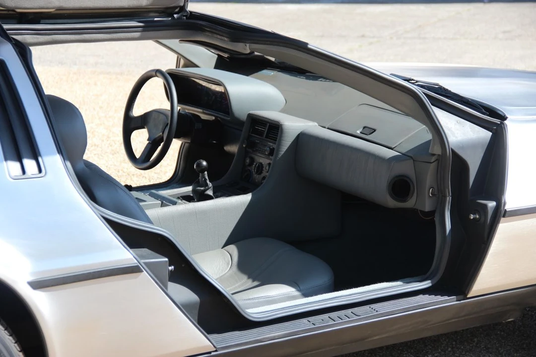 1981 DeLorean DMC-12 - Image 27 of 28