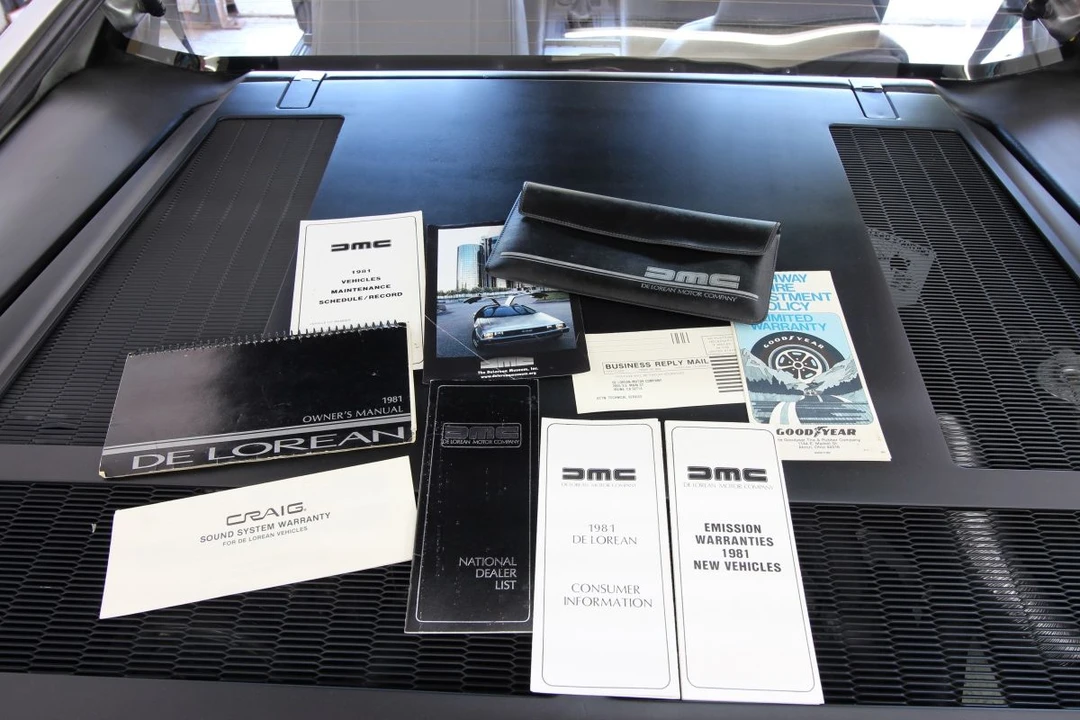 1981 DeLorean DMC-12 - Image 8 of 28