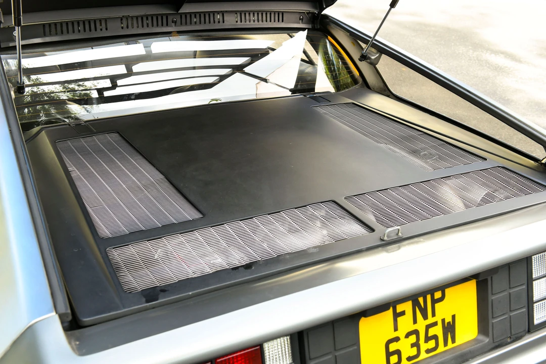 1981 DeLorean DMC-12 - Image 18 of 31
