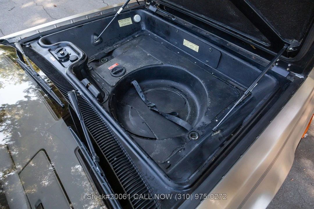 1981 DeLorean DMC-12 - Image 30 of 31
