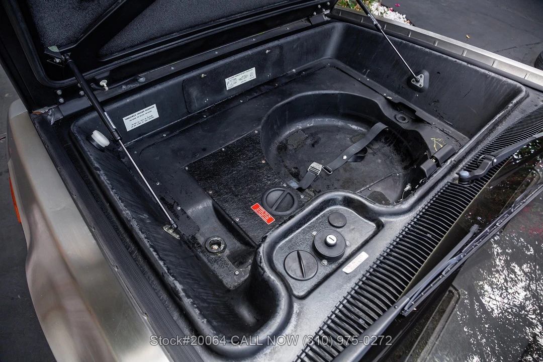 1981 DeLorean DMC-12 - Image 25 of 31