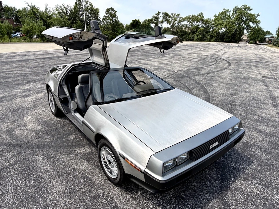 1981 DeLorean DMC-12 - Image 12 of 31