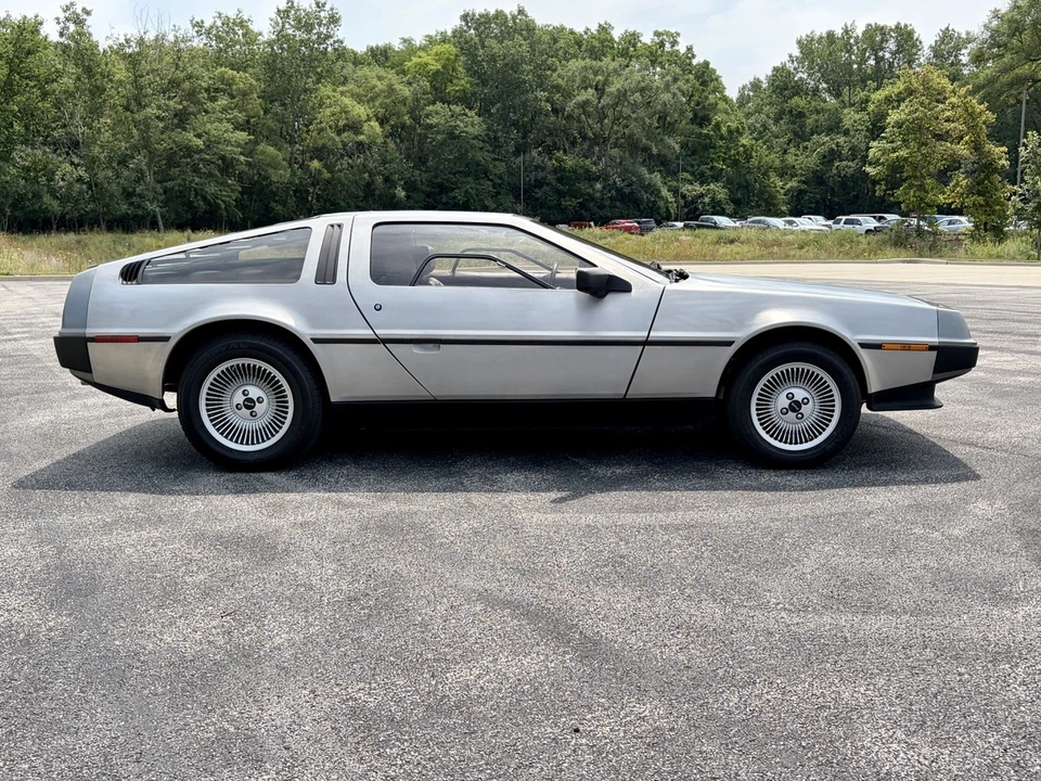 1981 DeLorean DMC-12 - Image 17 of 31