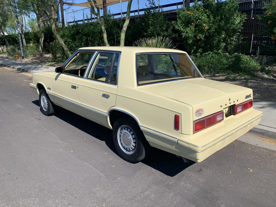 1981 Chrysler K-Car - Image 10 of 31