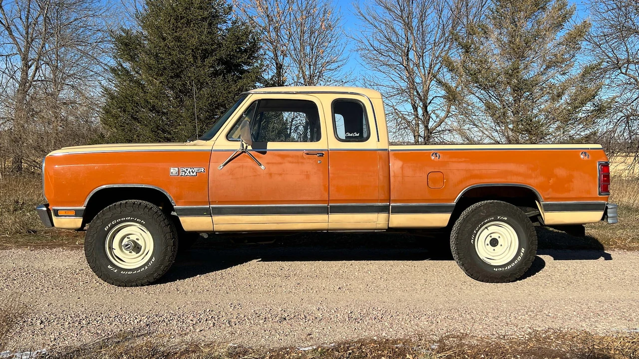 1981 Dodge Power Wagon - Image 2 of 18