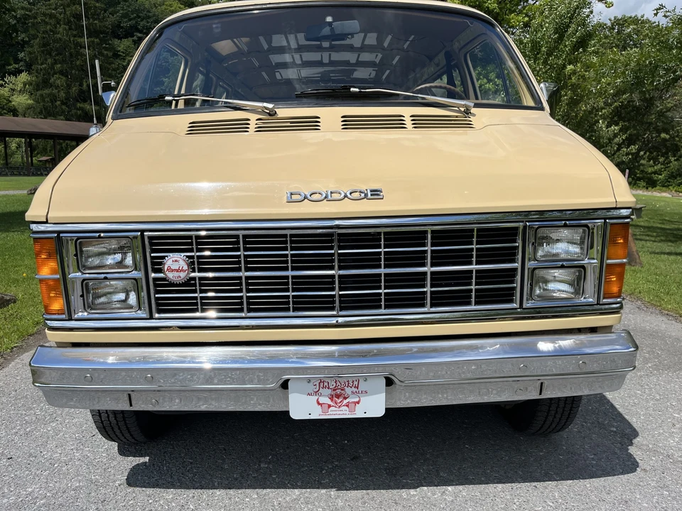 1981 Dodge Ram Van - Image 3 of 31