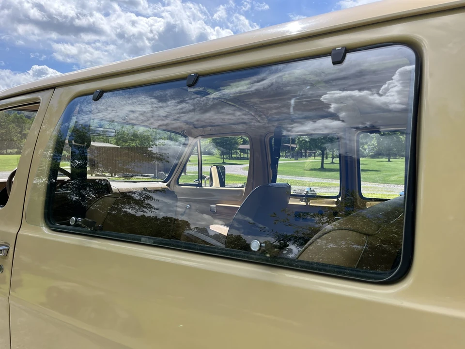 1981 Dodge Ram Van - Image 21 of 31