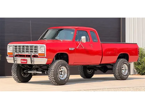 1981 Dodge W200