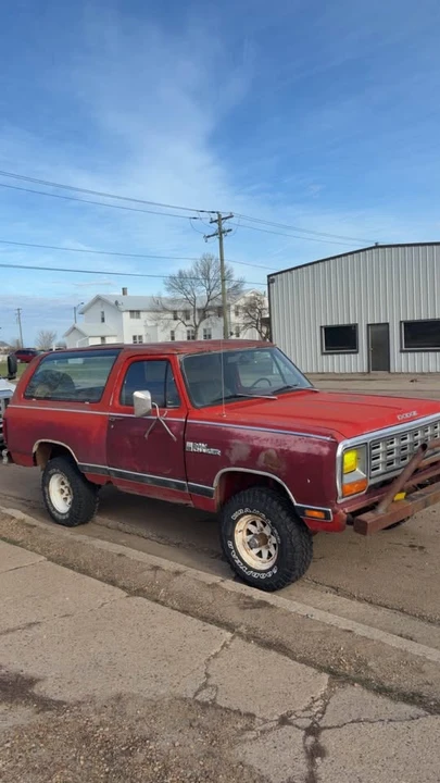 1981 Dodge Ramcharger - Image 5 of 8